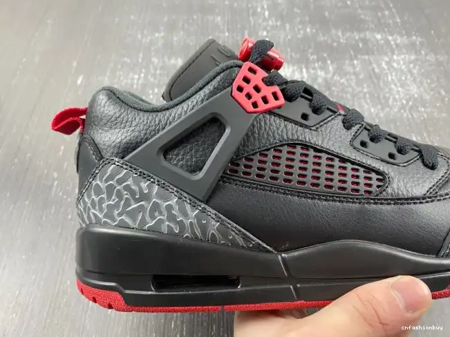 FQ1579-006 Bred Spizike Jordan Low 0330